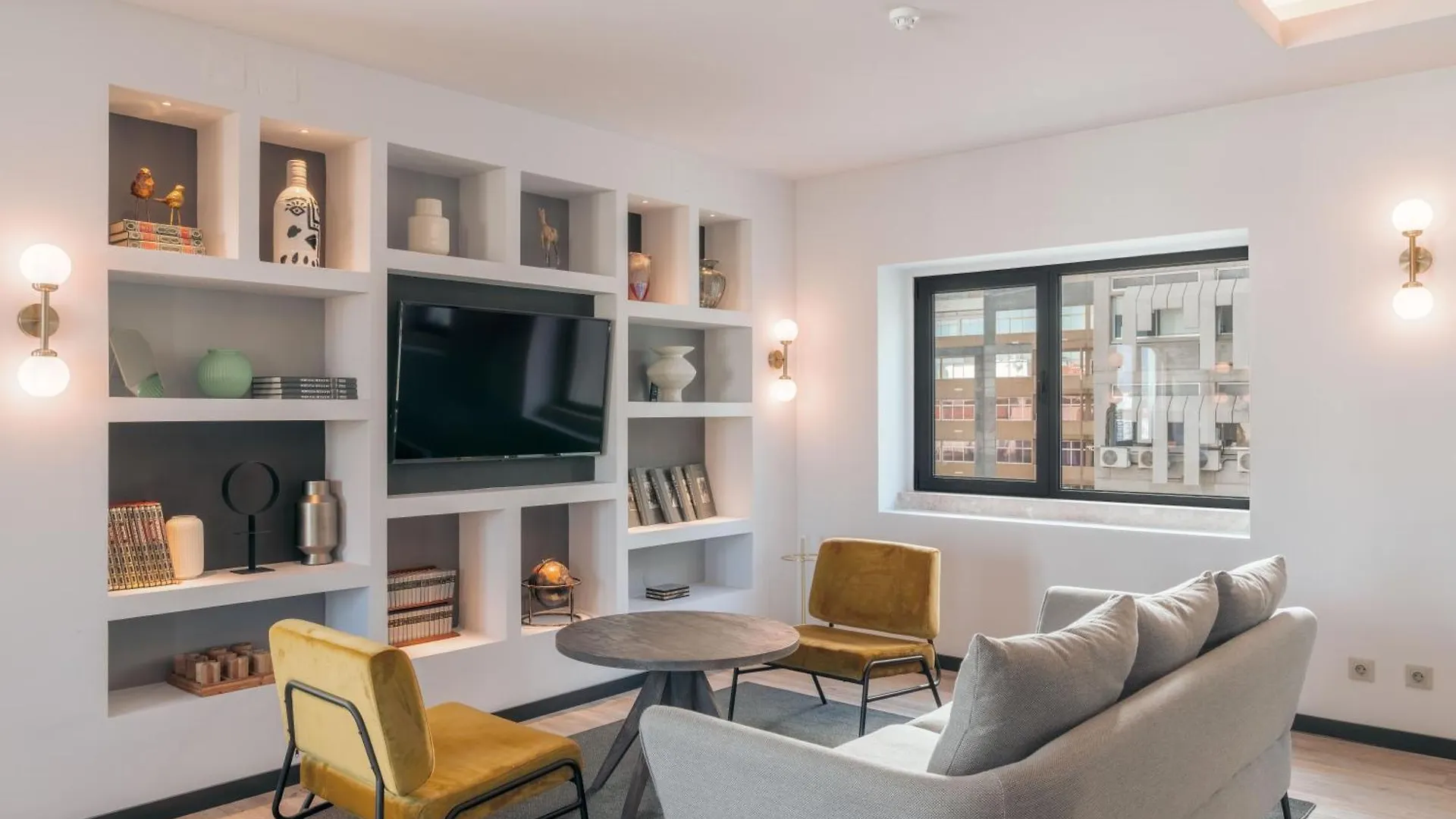 Pestana Lisboa Vintage City Center Suites 4*,